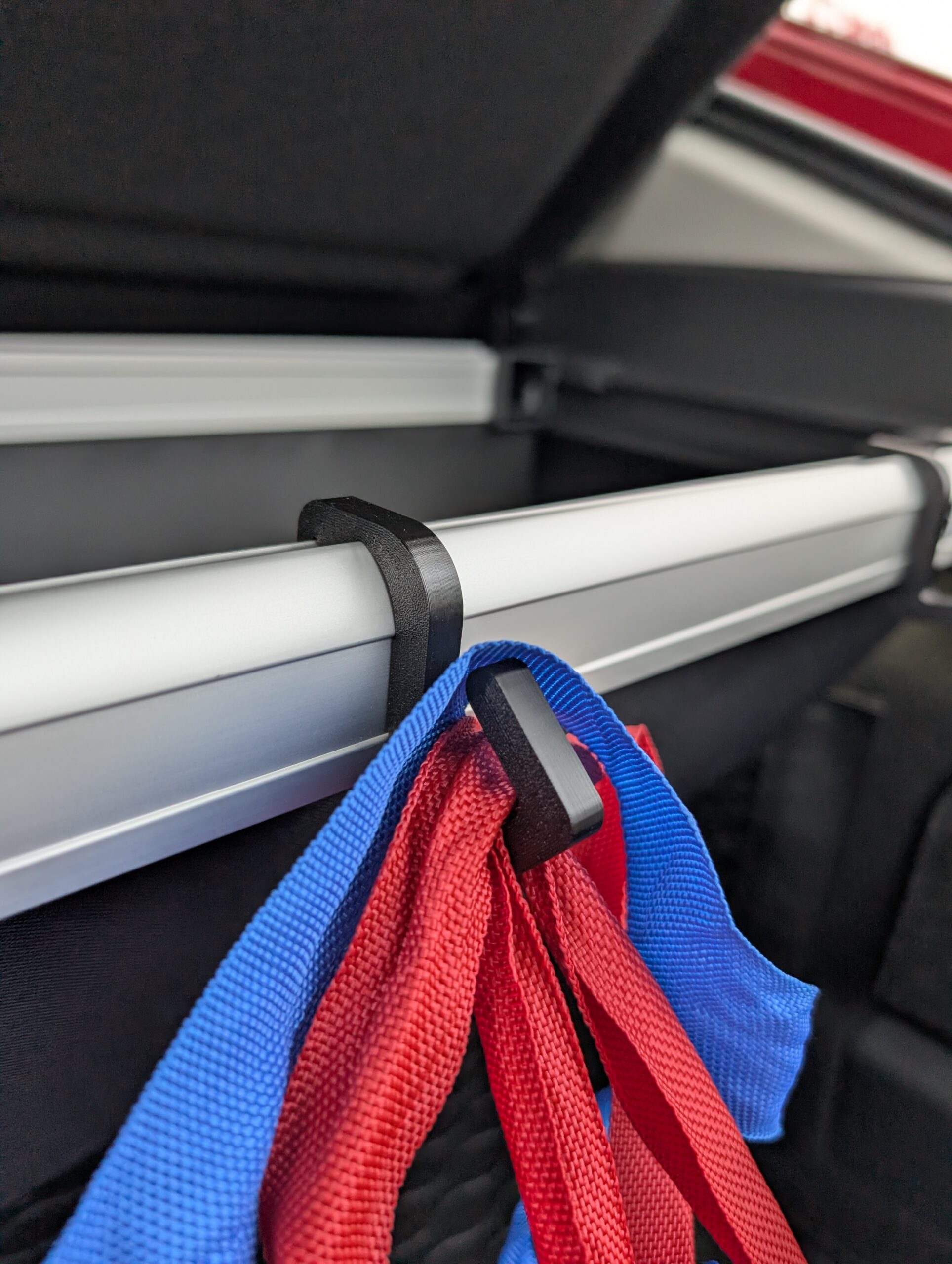 hak haczyk uchwyt wieszak do bagażnika Skoda - obrazek 2